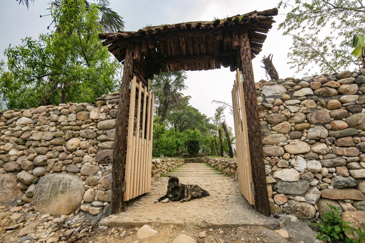 Tavan Riverside Ecolodge Sa Pa Exterior foto
